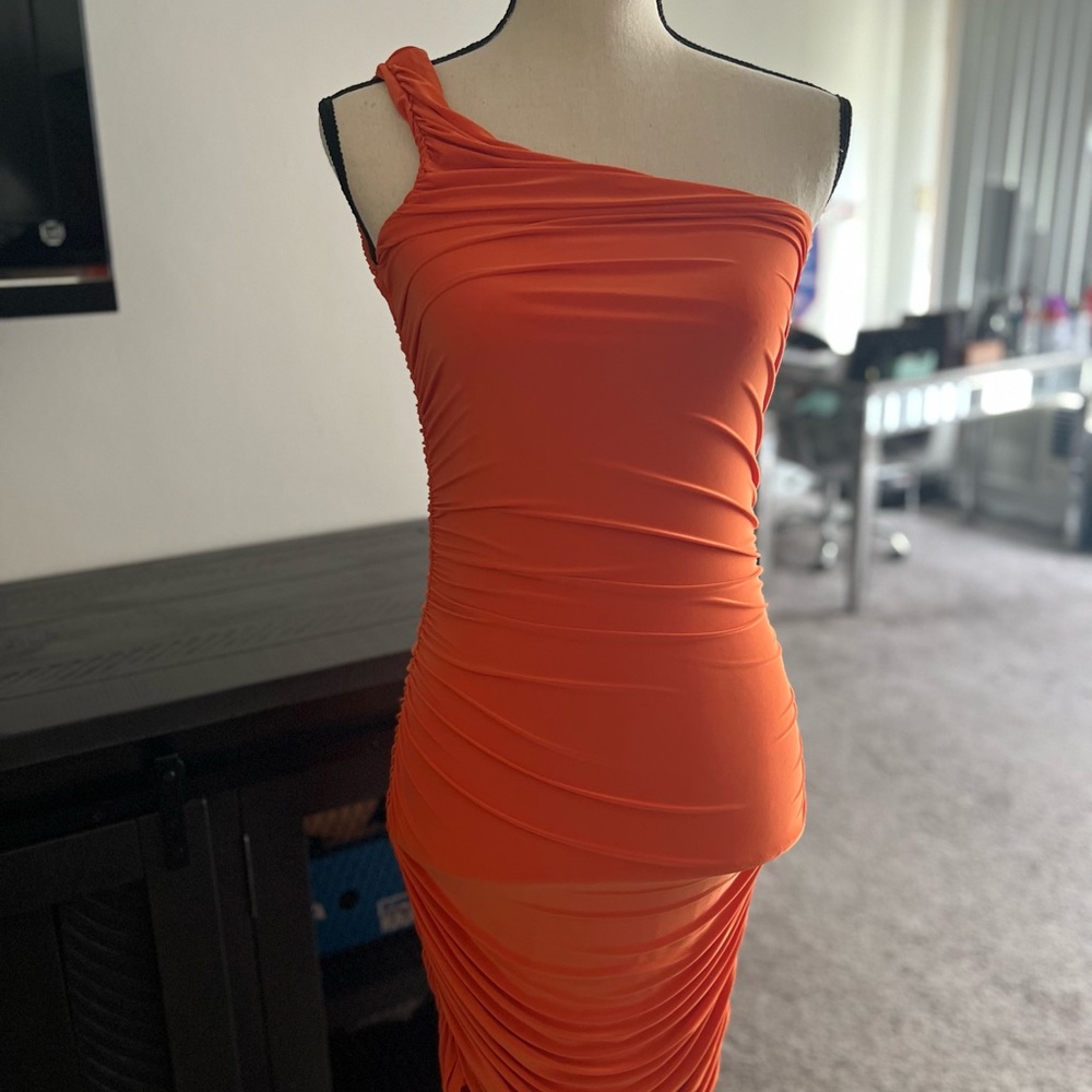 NWT Missguided One shoulder Dress